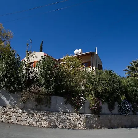 Case de vacanță Chrysanthema Miliou